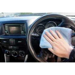 Meguiar's Microwipe Polishing Cloth -Auto Parts Store SCA 104044 01 hi res