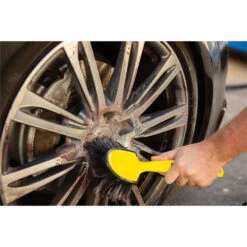 Meguiar's Wheel Face Brush -Auto Parts Store SCA 573095 02 hi res