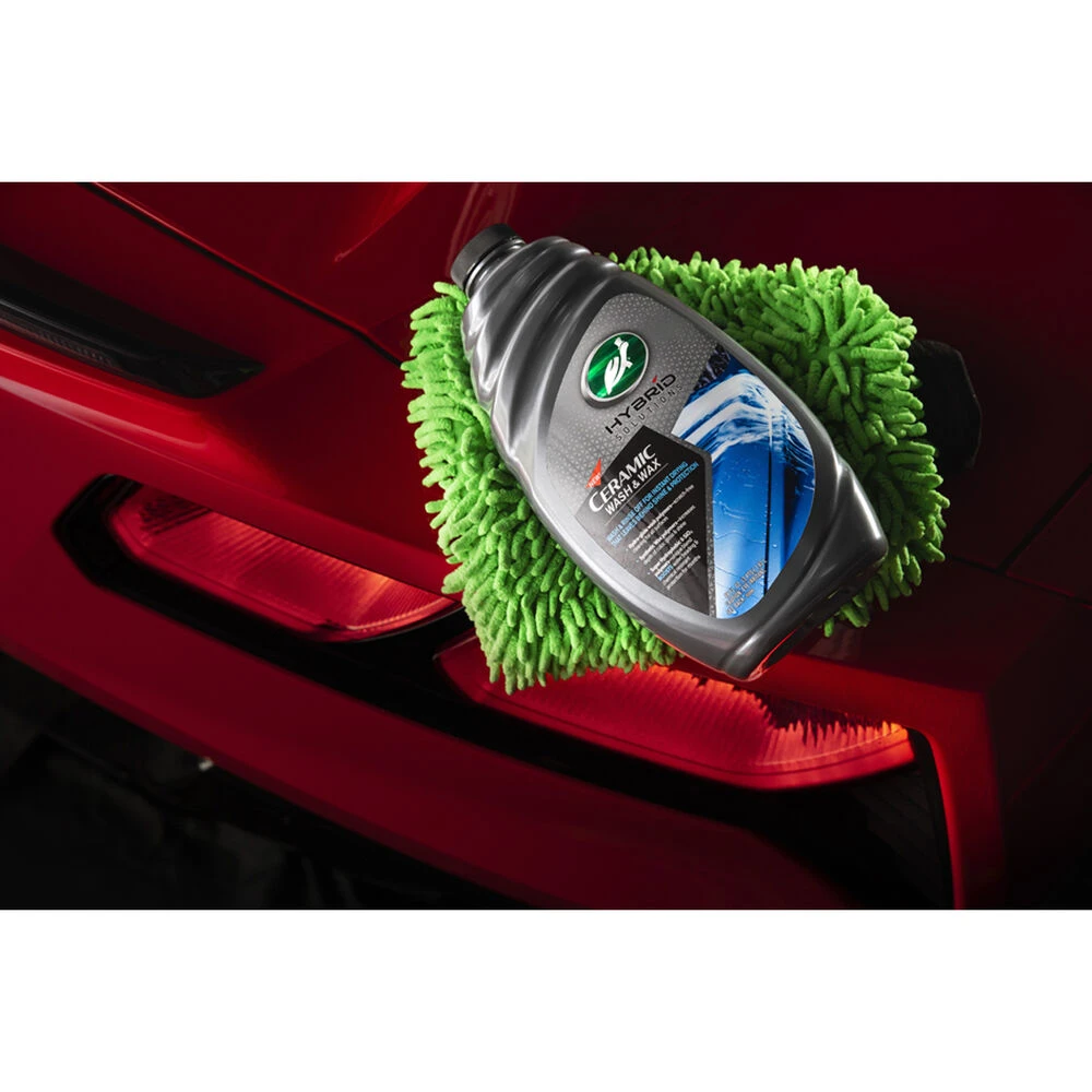 Turtle Wax Hybrid Solutions Ceramic Wash & Repel 1.42L 4 Turtle Wax Hybrid Solutions Ceramic Wash & Repel 1.42L - Image 2