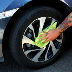 Turtle Wax Tough Wheel & Grime Cloth 7 Turtle Wax Tough Wheel & Grime Cloth -Auto Parts Store SCA 596456 01 hi res